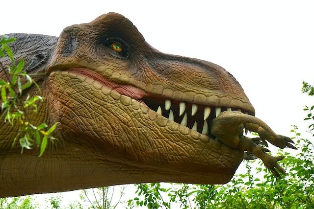 Which Dinosaur Has The Sharpest Teeth